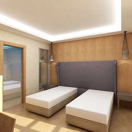 Blueway Hotel