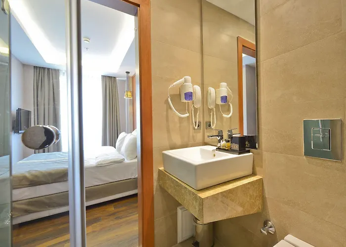 Blueway Hotel Istanbul