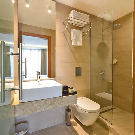 Blueway Hotel
